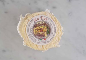 LA TUR