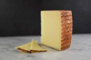 MANCHEGO SEMI-CURADO