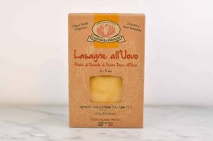 Lasagne all'Uovo fra Rustichella d'Abruzzo er autentiske lasagneplater laget med egg for en rik smak og perfekt tekstur. Ideell for klassisk lasagne!
