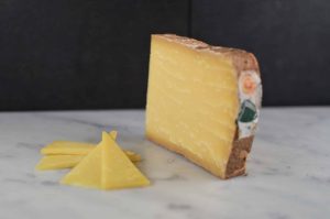 COMTÉ 30 MÅNEDER